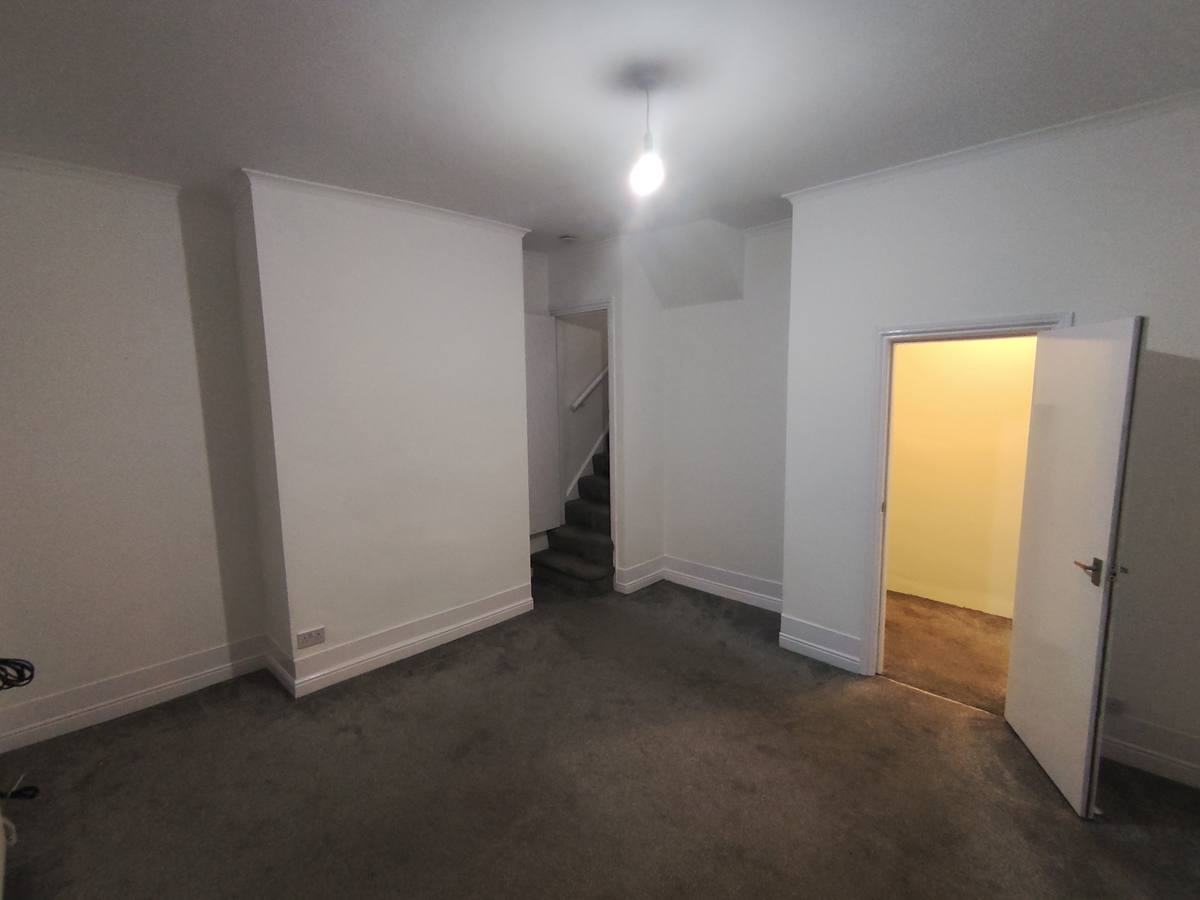 Hallway and entrance decorating Leeds