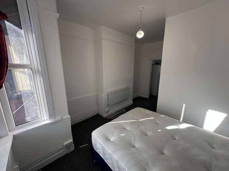 Bedroom decoration Leeds